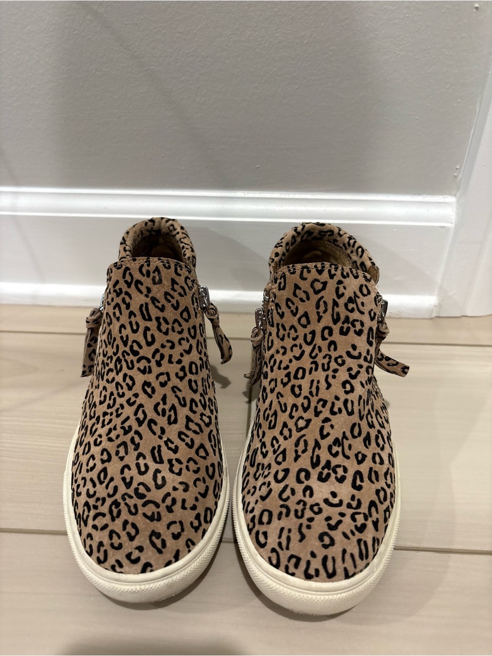 Giani Bini Leopard Print Slip-On Sneakers - Tan/Black